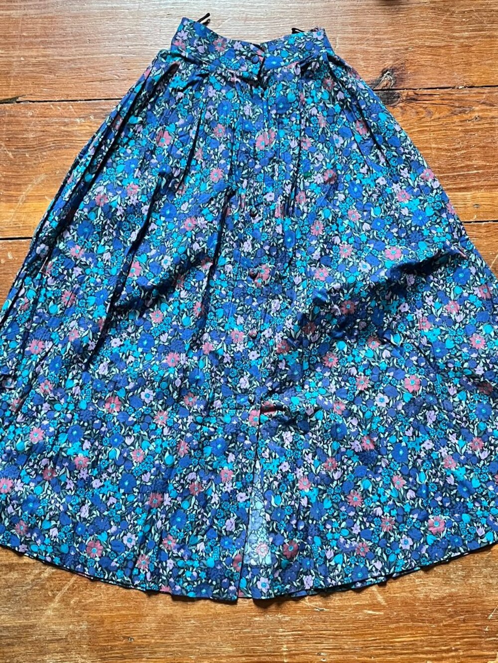 Vintage Laura Ashley Liberty Print Skirt with Buttons and Elastic Waistband XS